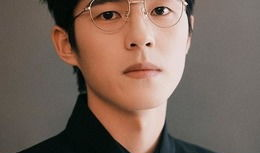 刘昊然演的电视剧,青春校园剧中的成长蜕变